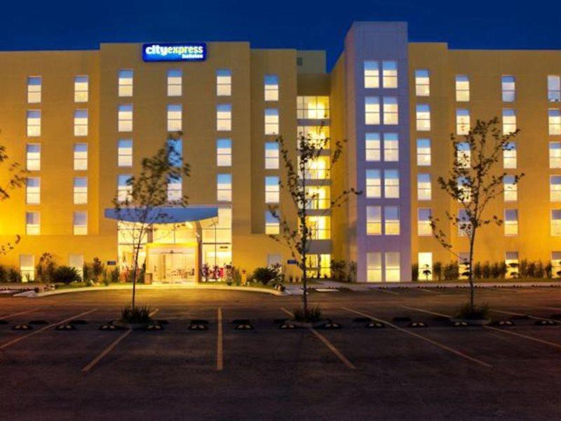 City Express Poza Rica Εξωτερικό φωτογραφία